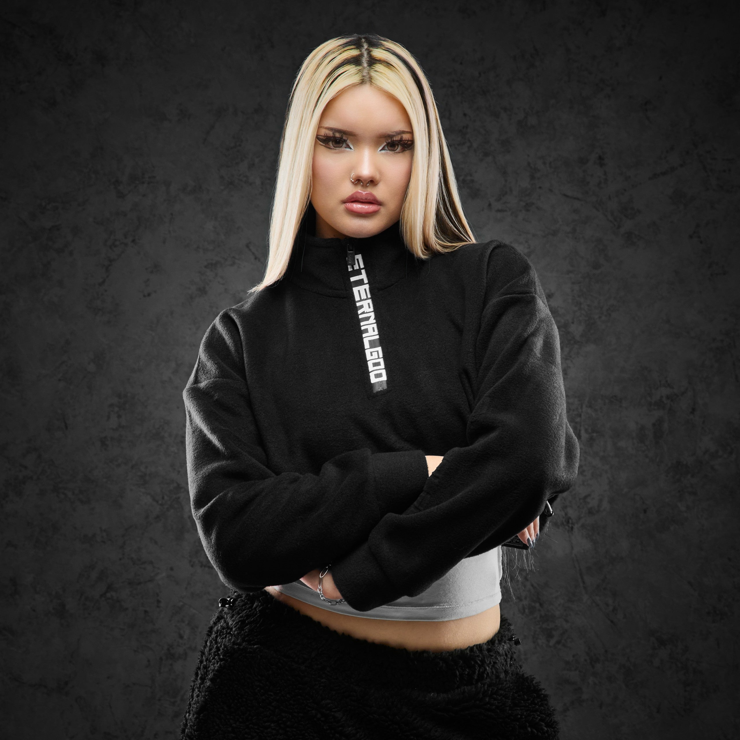 Eternal God Cropped Fleece Main Logo Sweater 434295