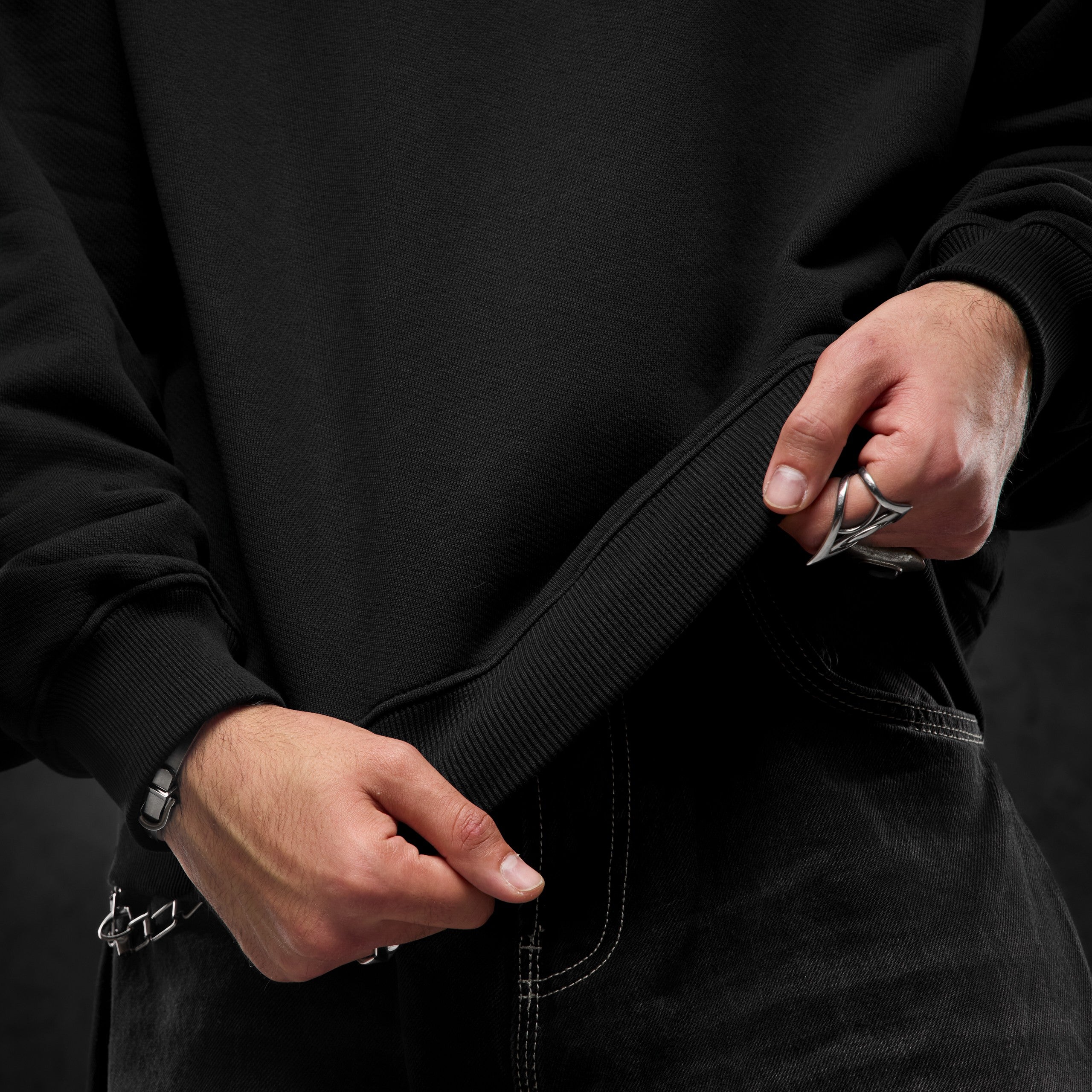 Eternal God MYNA SEEN Half-Zip 424786