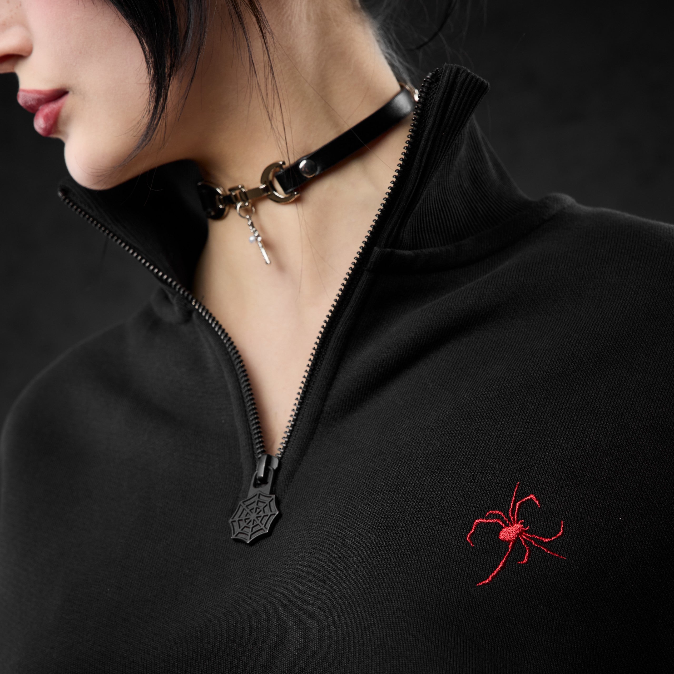 Eternal God MYNA SEEN Half-Zip 424782